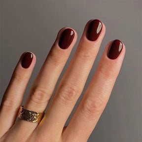 24-Piece Classic Solid Color Wearable Nail Tips