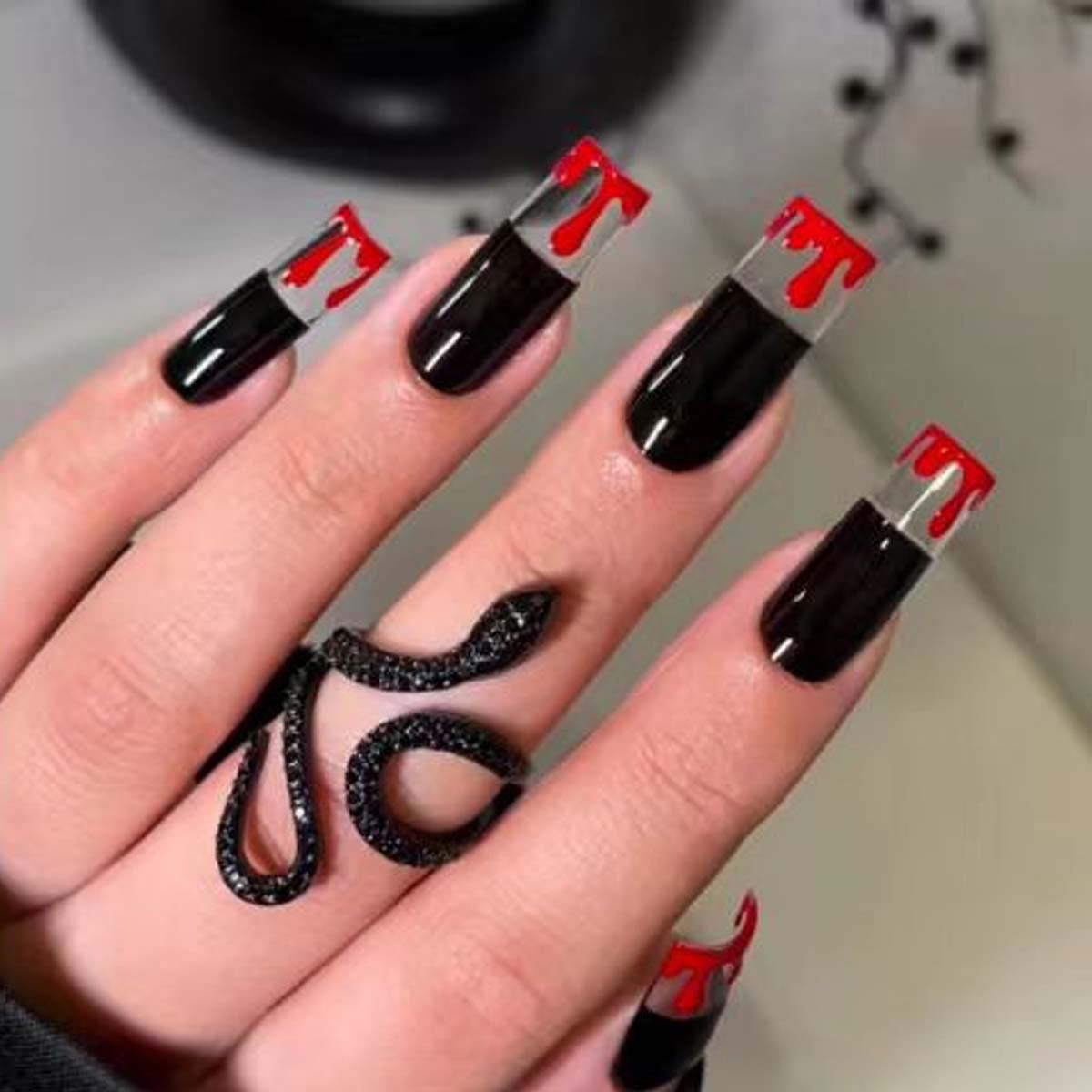 Dark Y2K Glam Nails with Edgy Style