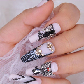 Popular Halloween and Christmas Nail Tips