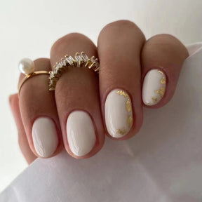 Round Oval Gold Foil Milk White Pure Desire Nails Sweet Girl Slimming Wearable Nails