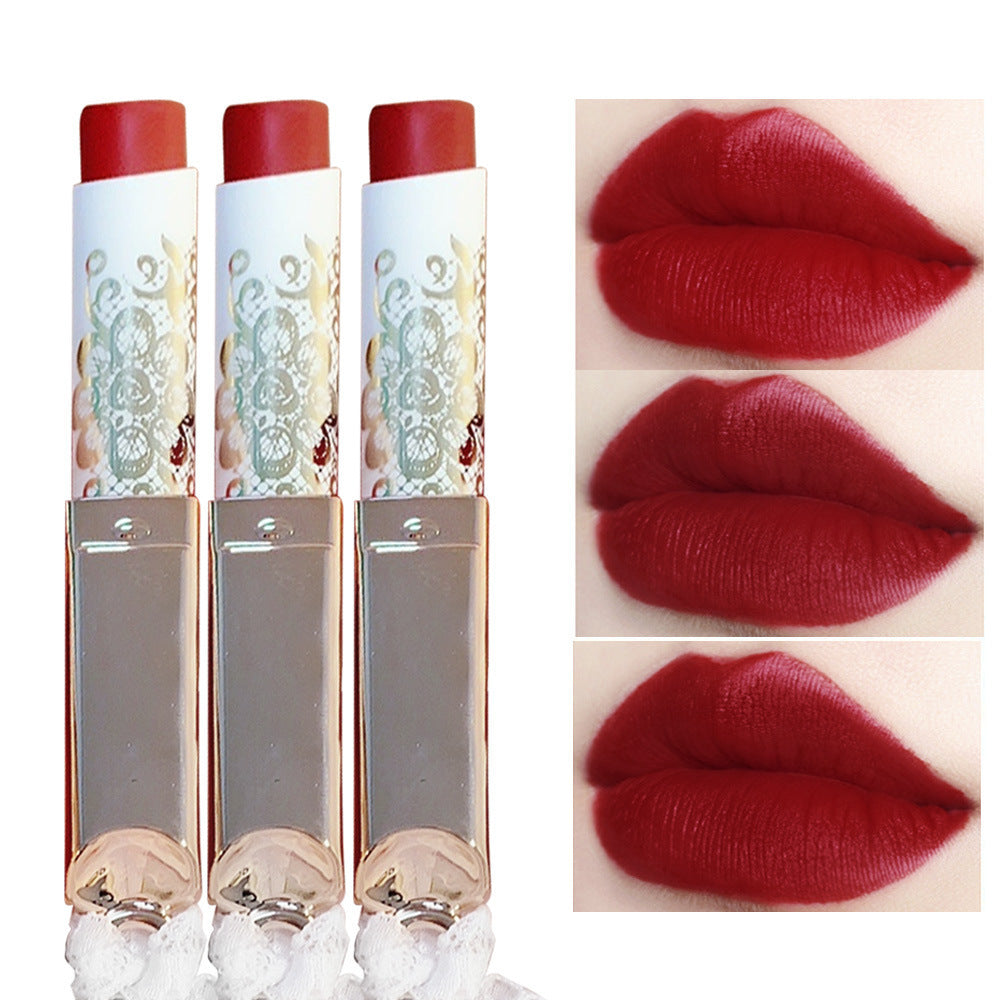 Lace Lipstick: Velvet Matte Long-Lasting Lip Gloss