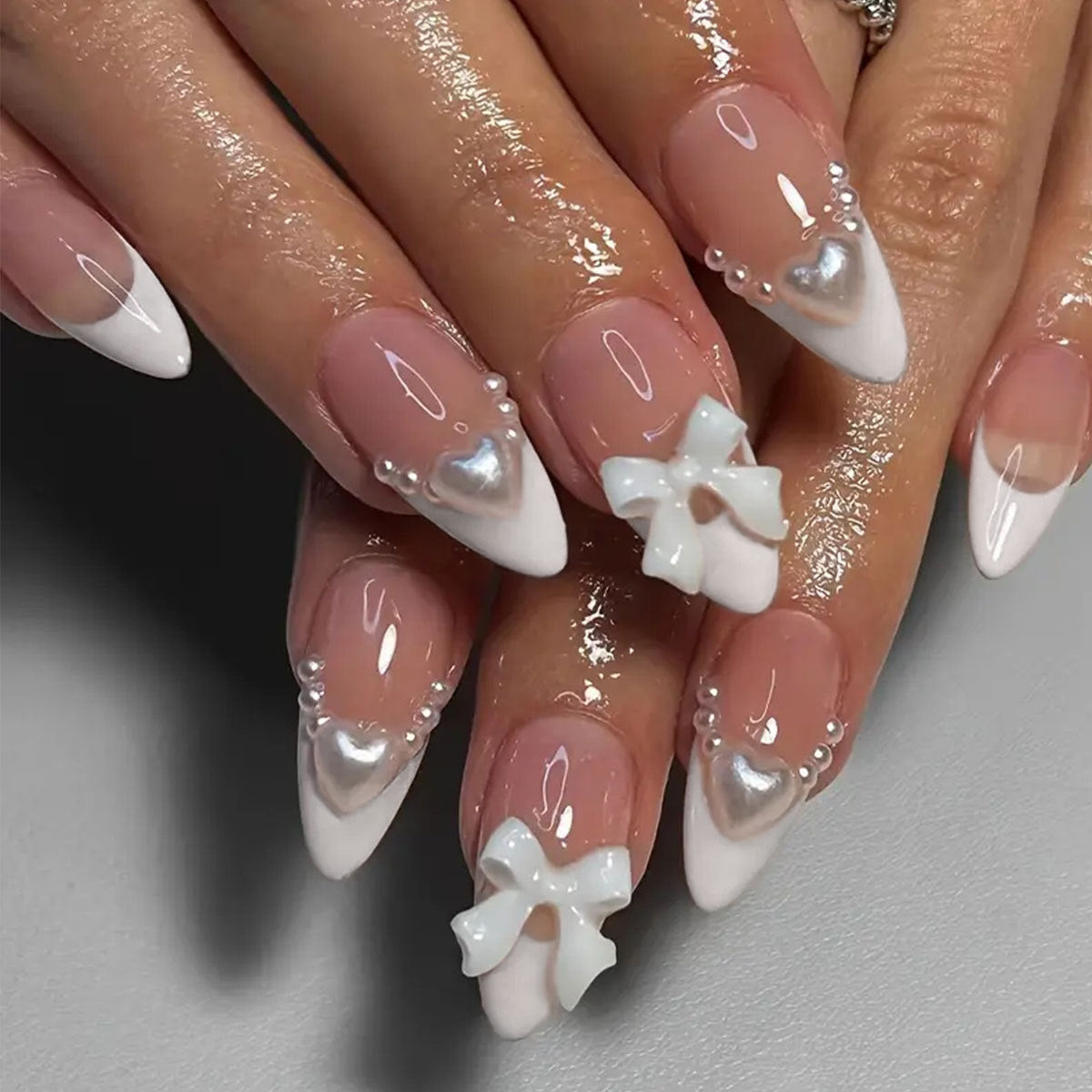 Almond White French Pearl Bow Removable False Nails