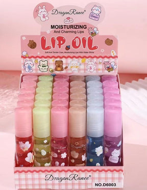 Cute Clear Lip Oil for Hydration and Moisture