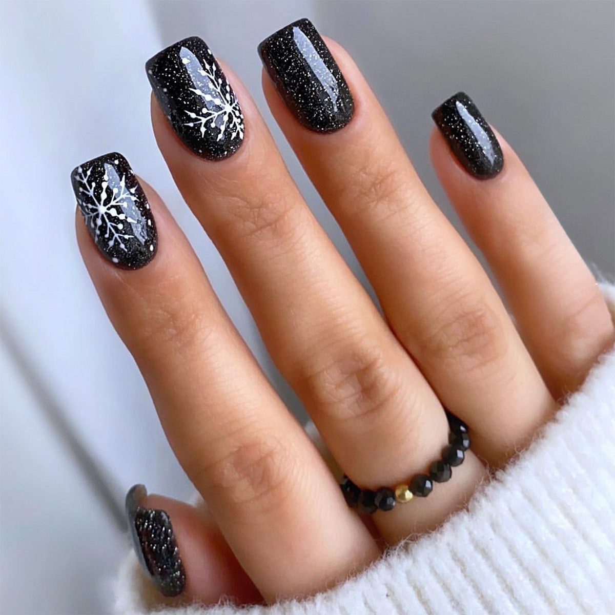 Dark Lolita Snowflake Flashy Detachable Christmas Nails