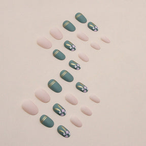 Short Oval Retro Matcha Green Gold Line Flower Matte Wearable Nails Euro Fashion