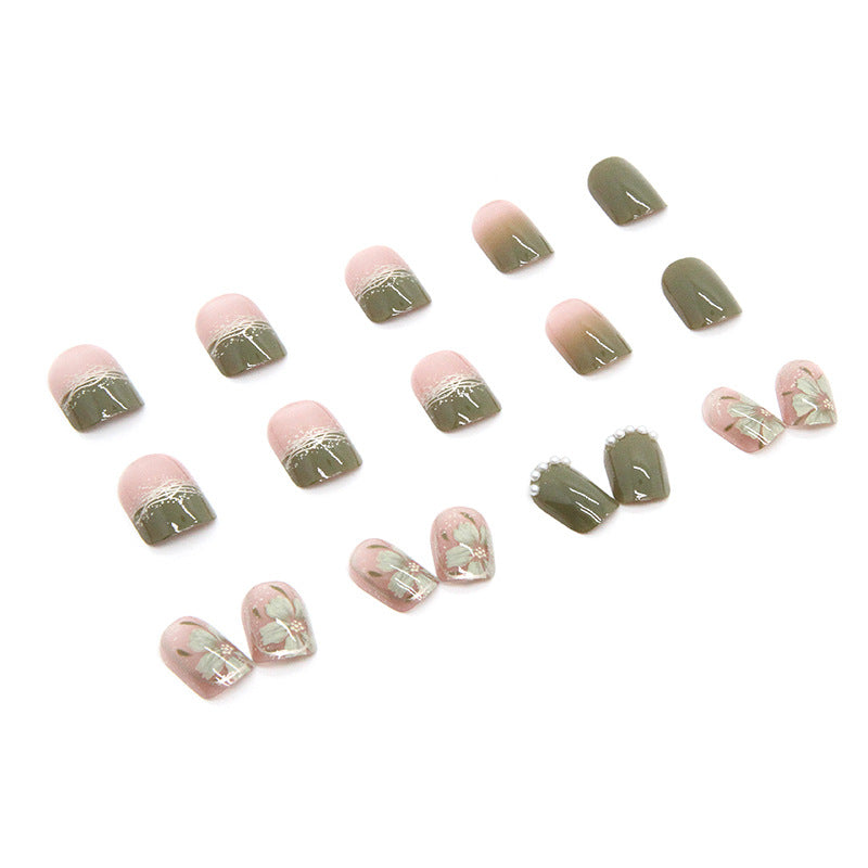 Elegant Camellia Nails, Pearl Luster, Soft Pink, 24 Pieces