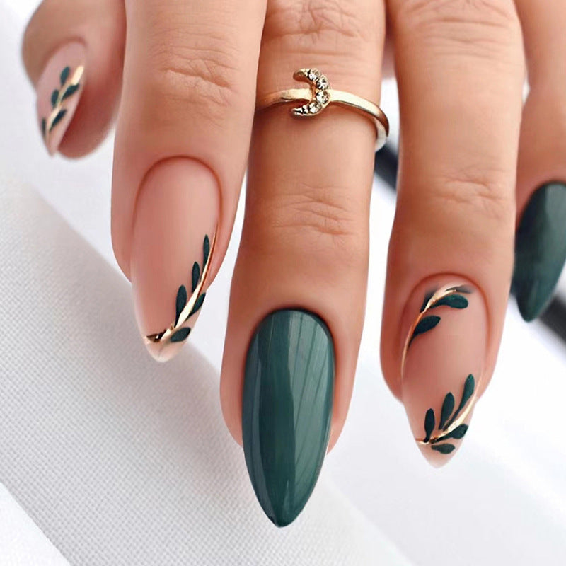 Cool Minimalist Green Leaf Nail Tips, Deep Green