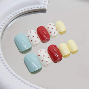 Cute Polka Dot Removable Square Nails - Retro (24-Piece)