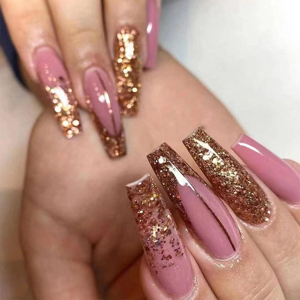 Luxury Long Stiletto Nails - Golden Pink, 24 Pieces