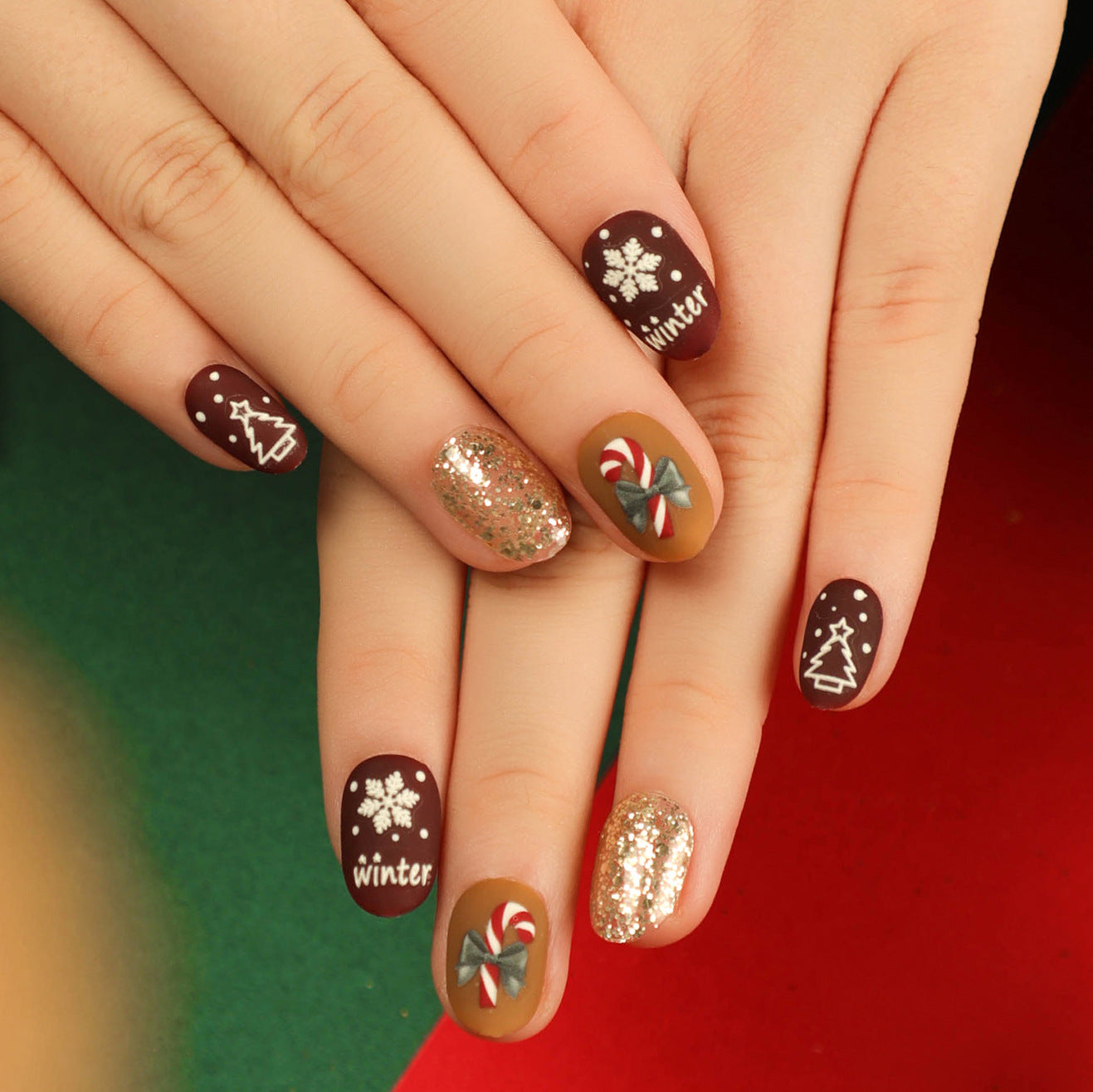 Christmas Press-On Fall Nails Set with Nail Tips