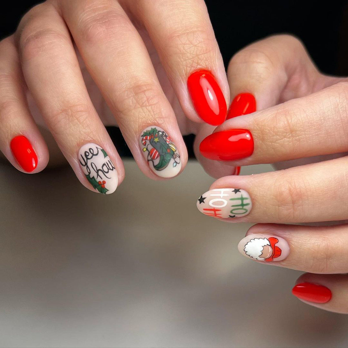 Cute Santa Claus Christmas False Nails