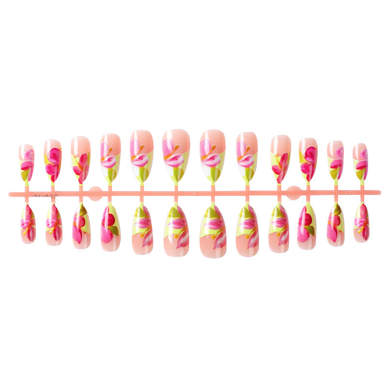 New Almond-Shaped Nail Tips with Floral Edges