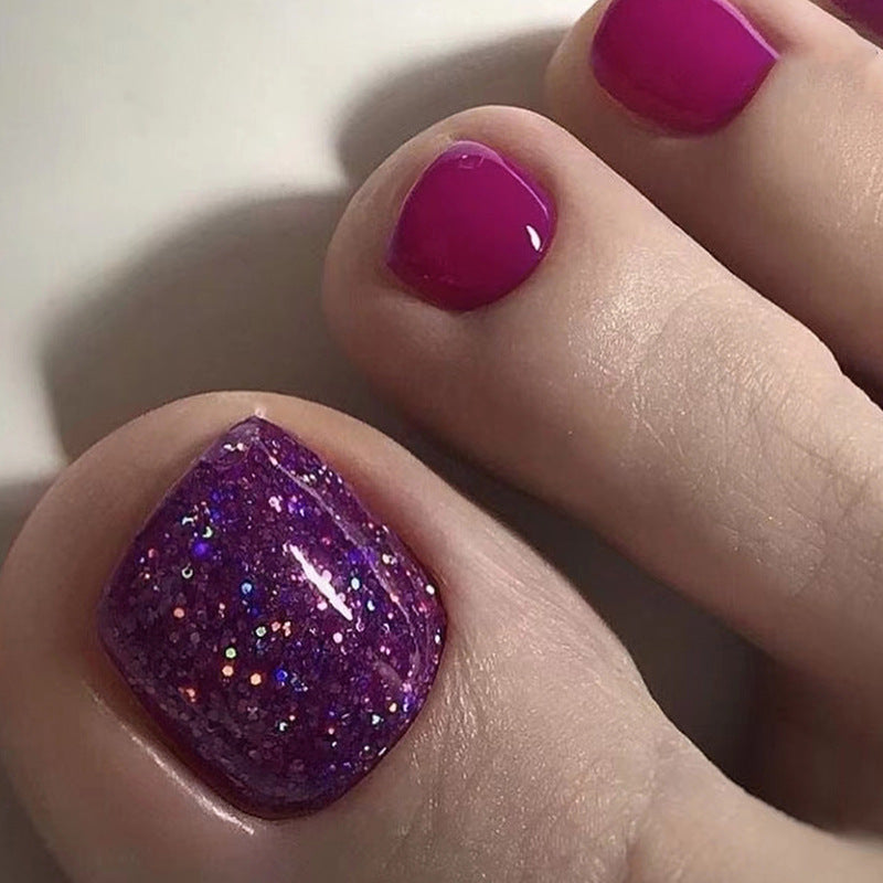 Shimmering Purple Toe Nails, Pure and Chic