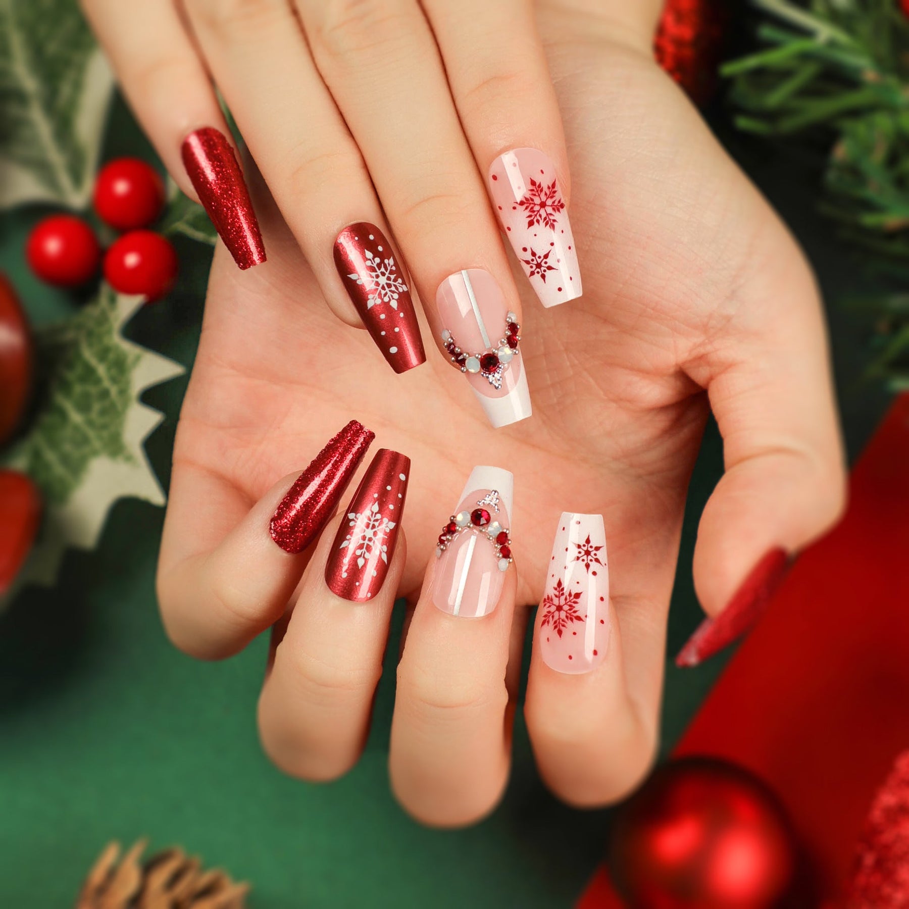 Christmas Snowflake Detachable Nail Art Tips, Ready-Made Nail Patches