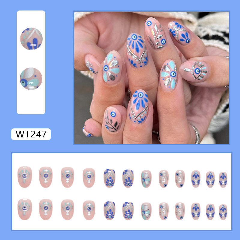 Short Oval Blue-patterned Mysterious Silver Eye Nails, Ins Style