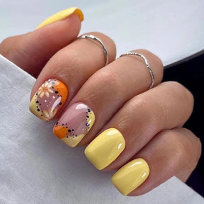 Short Canary Yellow Nails, Daisy Polka Dot Design