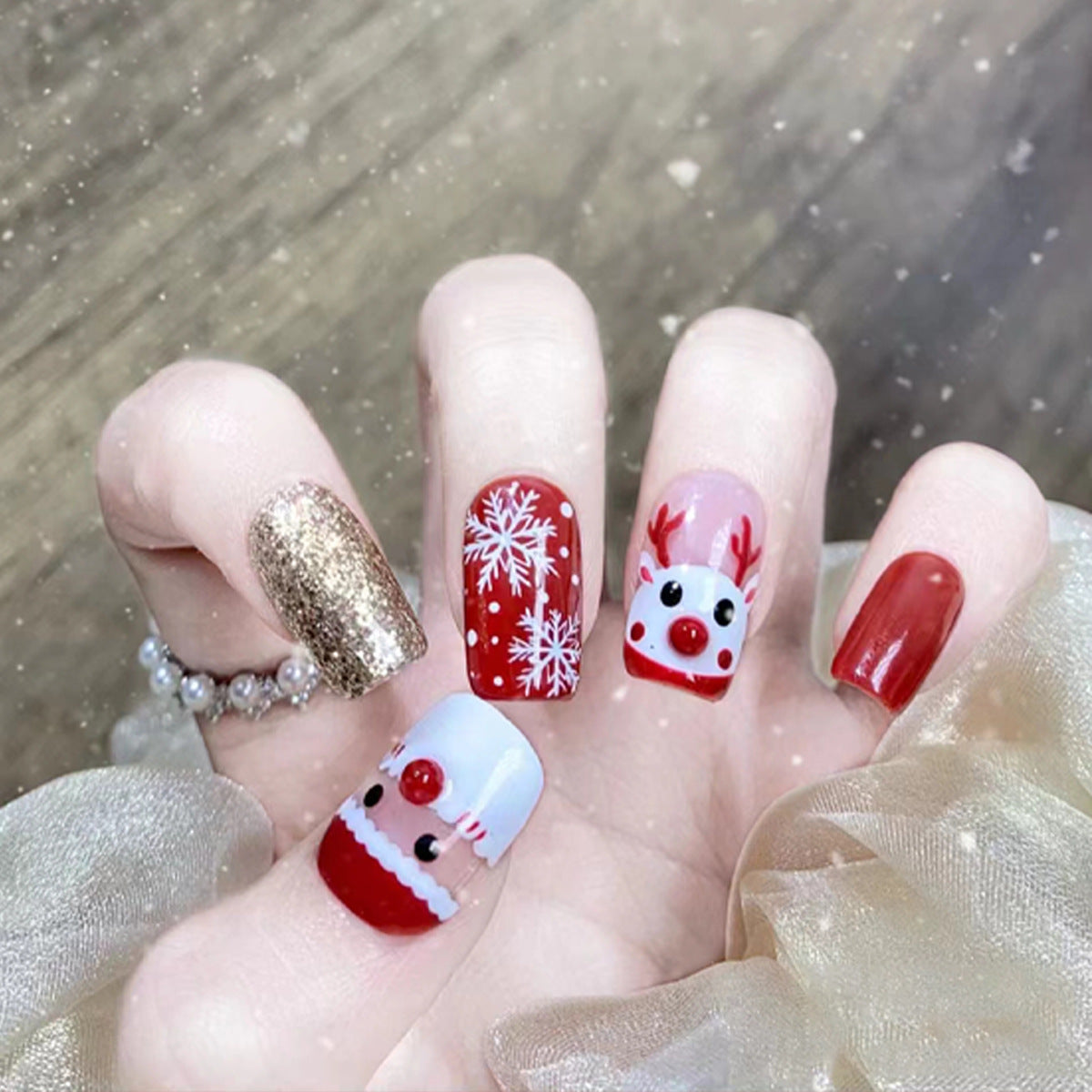 Christmas Cartoon Reindeer and Santa White Snowflake Fall Nails - Removable Nail Tips