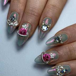 New Arrival Shimmer Heart Decorative Nail Tips