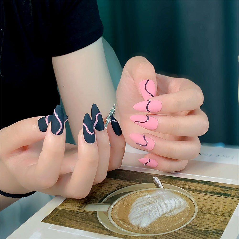 Chic Handmade Matte Hand-Painted Ribbon Fall Nails, Trendy and Versatile Nail Patches