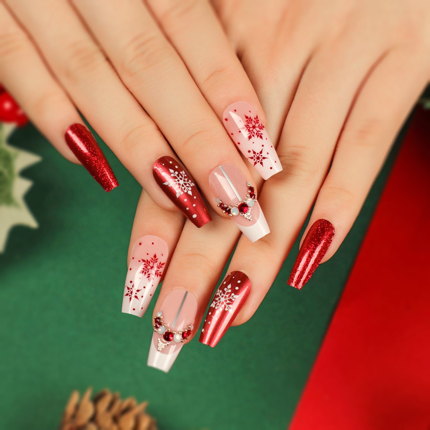 Christmas Snowflake Detachable Nail Art Tips, Ready-Made Nail Patches