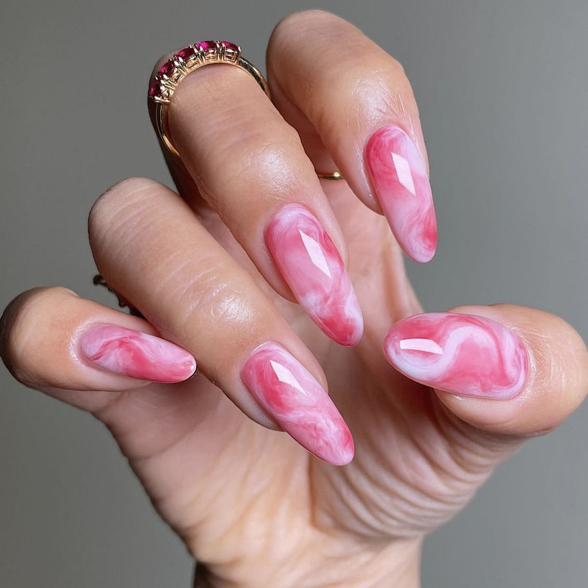 Pink White Ink Marble Gradient Detachable Fake Nails