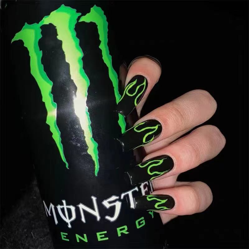 Punk Retro Green Dark Ballet Flame Nail Tips