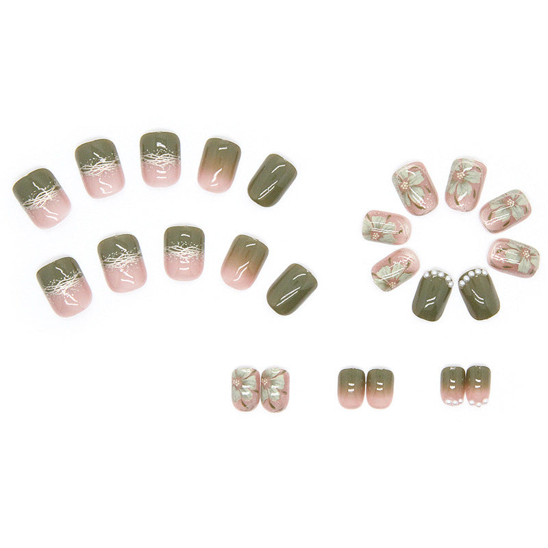 Elegant Camellia Nails, Pearl Luster, Soft Pink, 24 Pieces