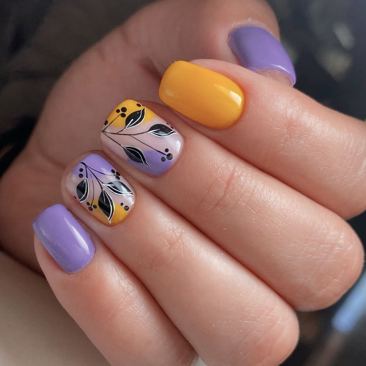 Spring Summer Purple Yellow Floral Print Detachable Fake Nails