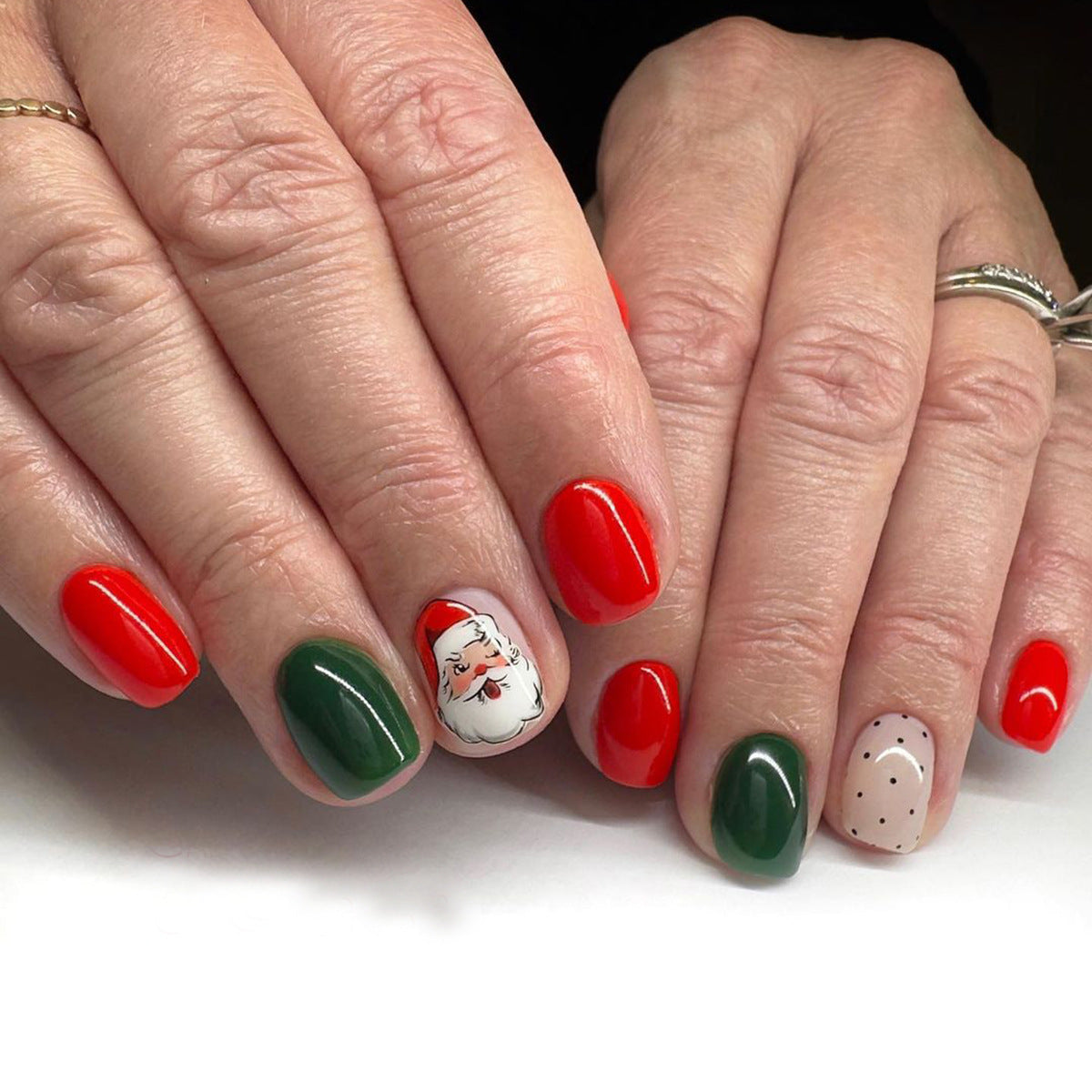 Cute Santa Claus Christmas Nails, Playful and Festive