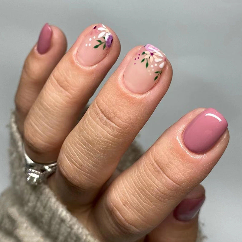 Short Pink Vintage Floral Nail Stickers