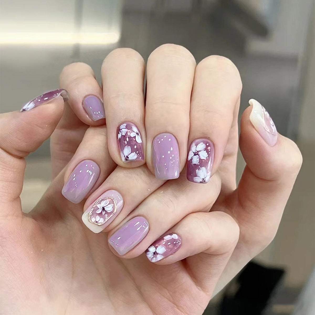 Simple Mirror Flower Purple Ombre White Peony Nail Art Tips