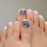 Short Black and White Ink Line Fall Toe Nails - Removable Tips