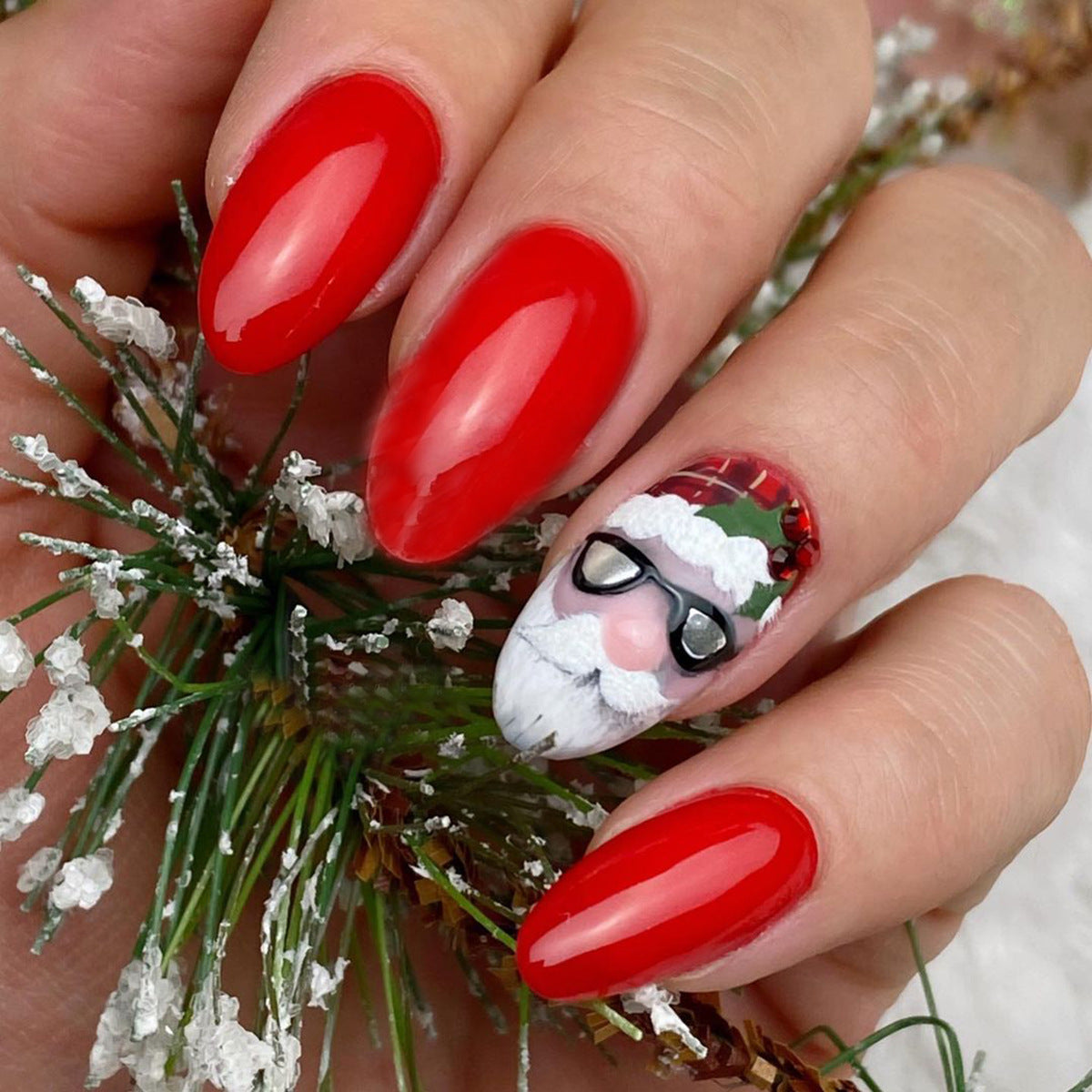 Cute Hand-Painted Sunglasses Santa Christmas Nails