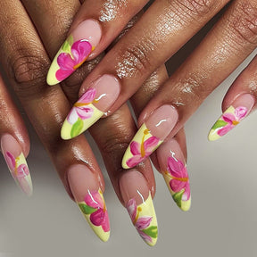 New Almond-Shaped Nail Tips with Floral Edges