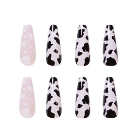 Cream Black-White Striped Wearable Nail Art Tips, Removable Nails