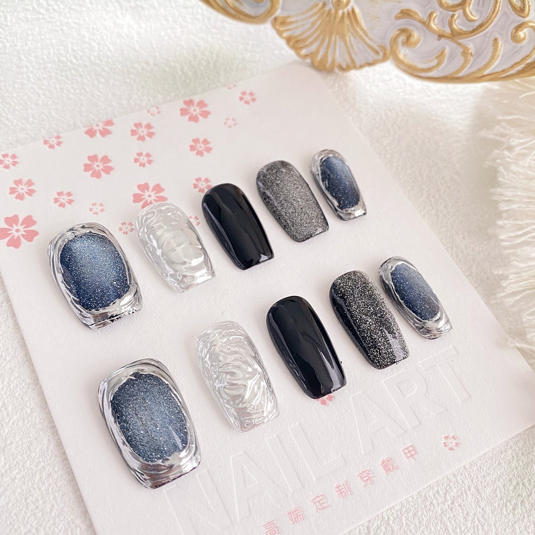 Chic Handmade Black Magic Mirror Cat Eye Fall Nails, Original Photo Nail Patches