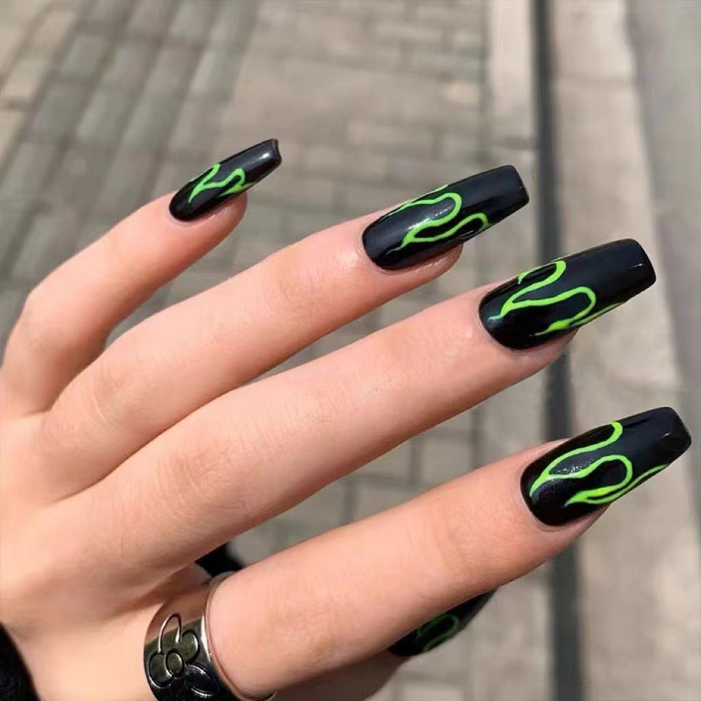 Punk Retro Green Dark Ballet Flame Nail Tips